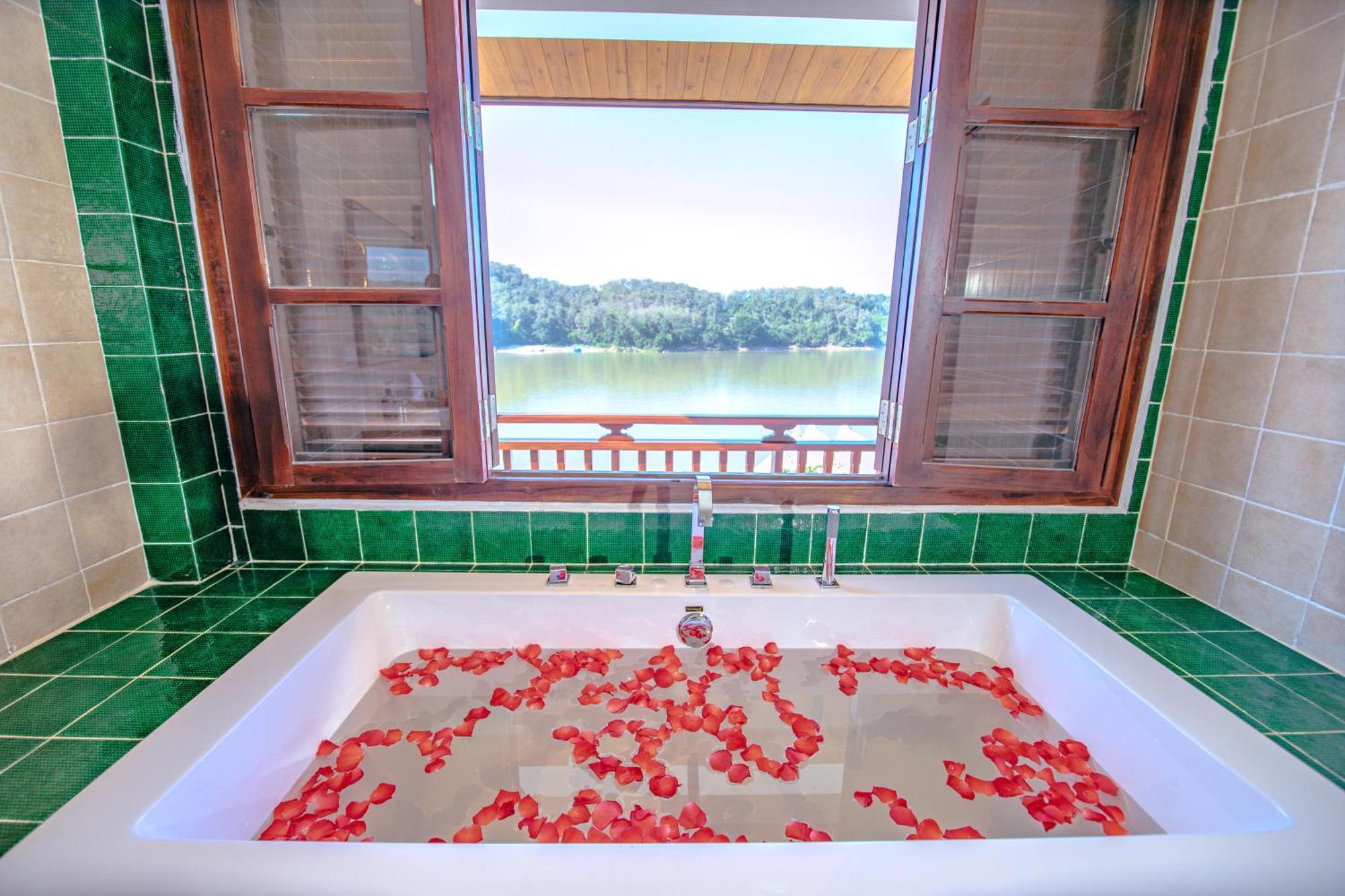 Relaxful Hotel泊岸酒店 Luang Prabang Exterior photo